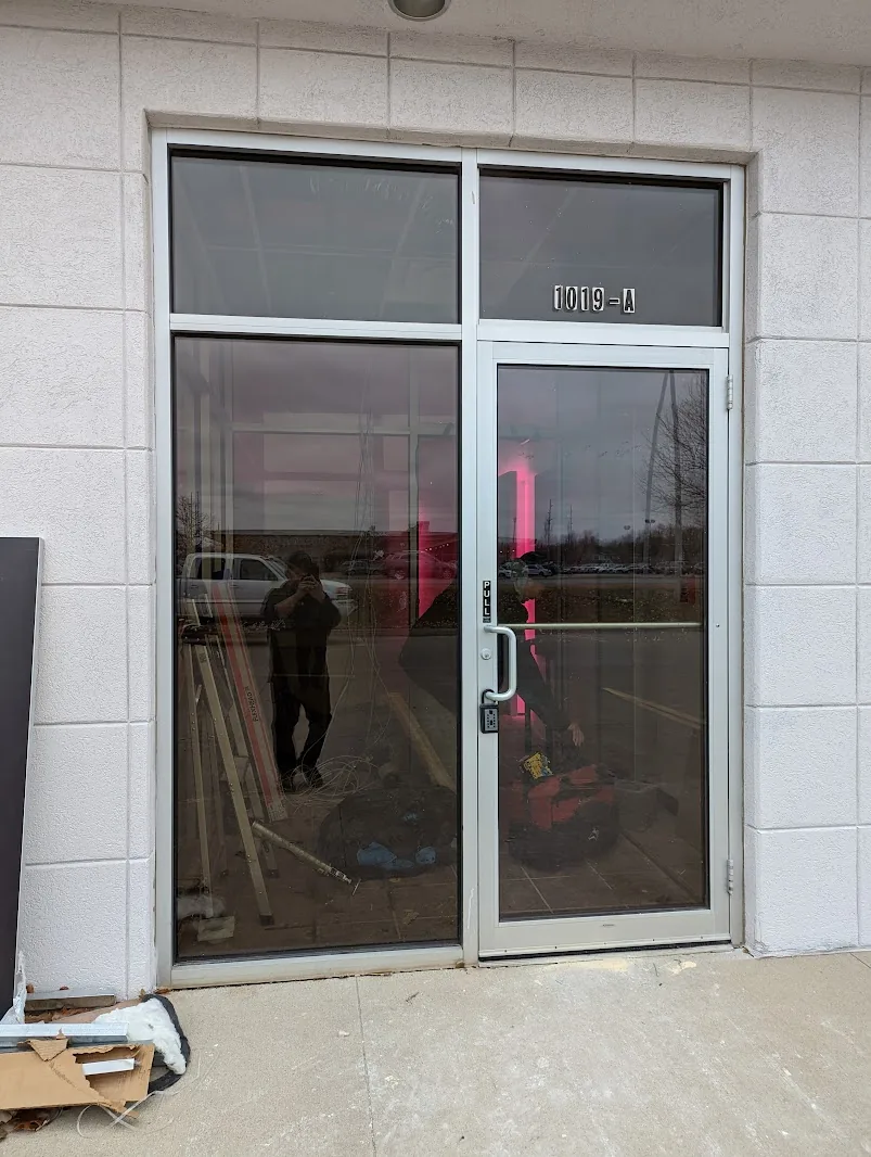 Single glass entry door with shatter-resistant security film